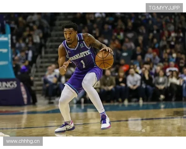 主动发声,蒙克被交易,国王操作引爆联盟,三巨头阵容或解体_1_NBA_黄蜂